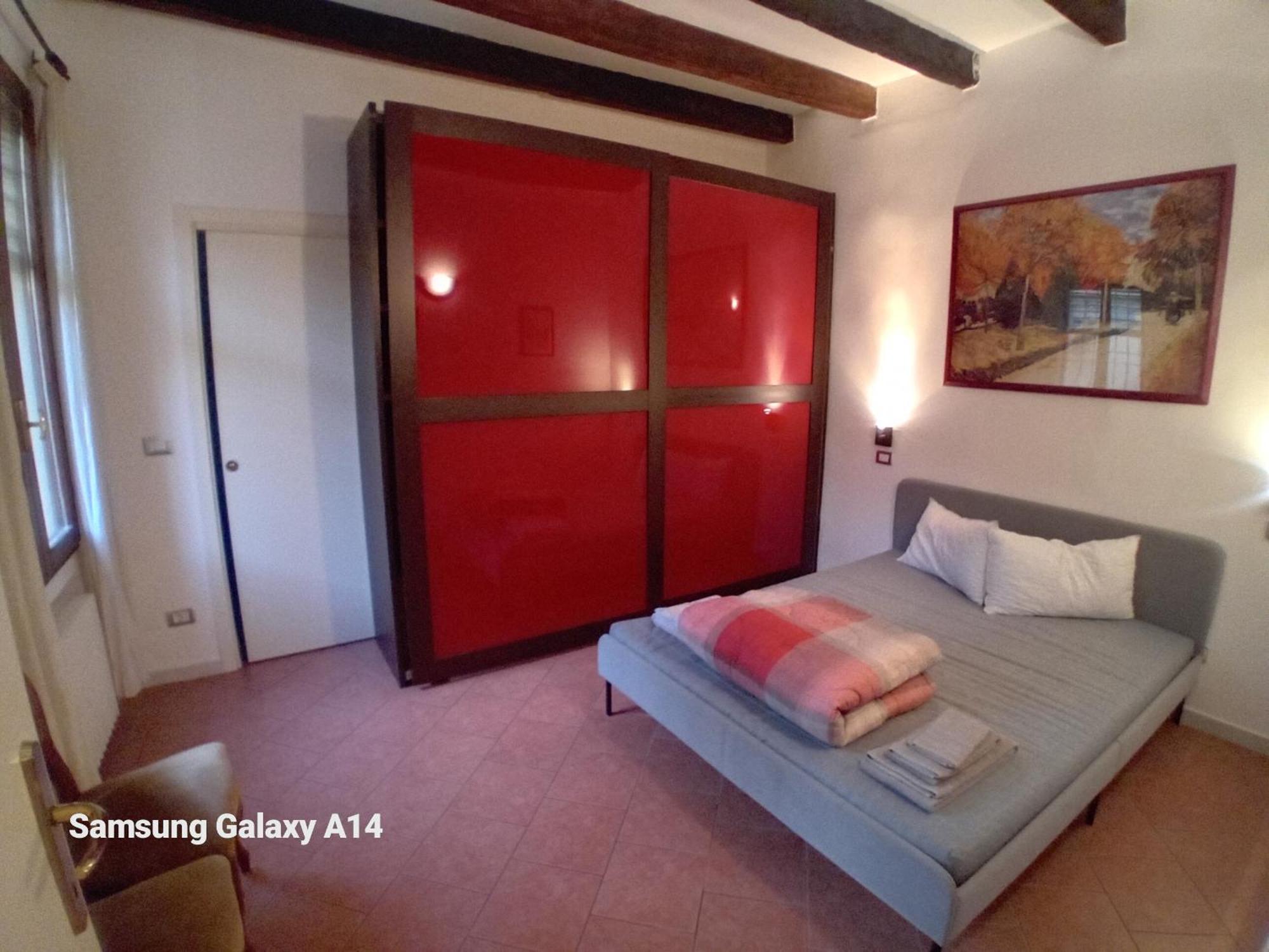 Apartmán Panigale90 Boloňa Exteriér fotografie